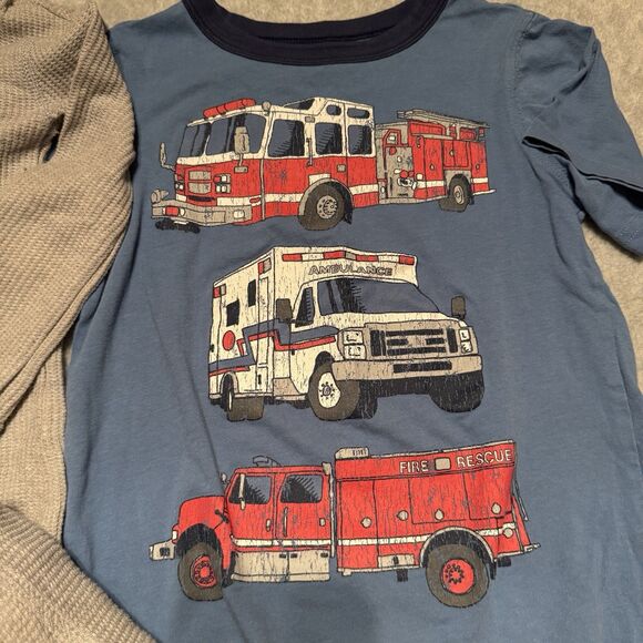 Primary Long Sleeve Top Bundle Boy 4T Base Layer Fruit Loom Pajama Play Cond - Picture 4 of 10